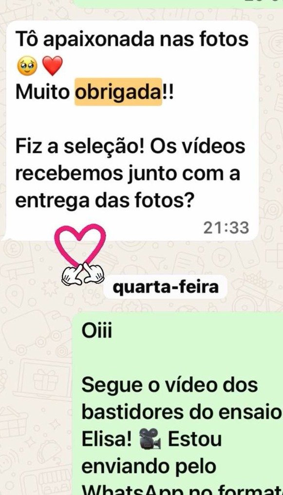 Print de depoimento real de cliente no WhatsApp sobre o ensaio newborn