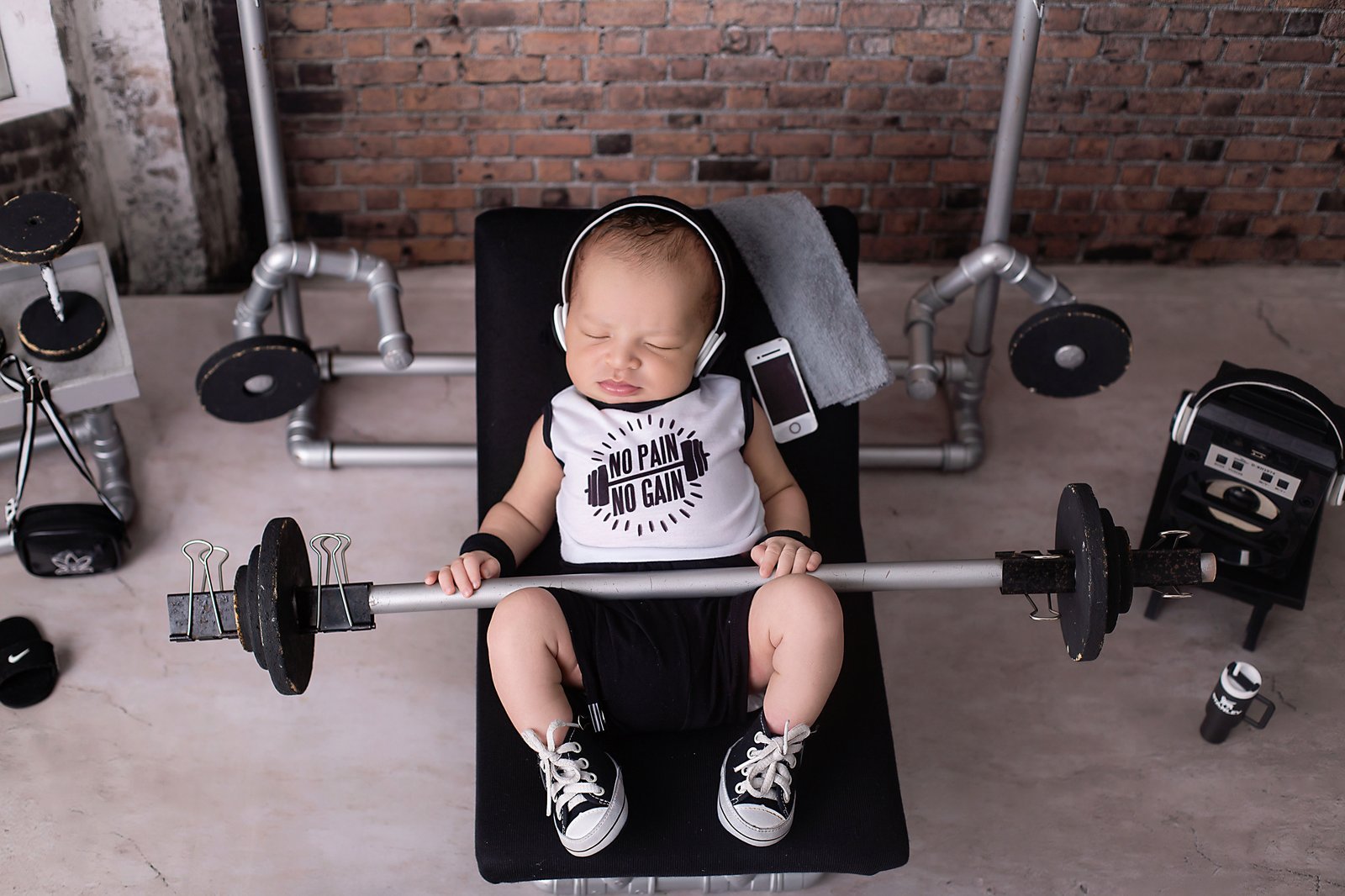 Cenário temático Academia para ensaio newborn